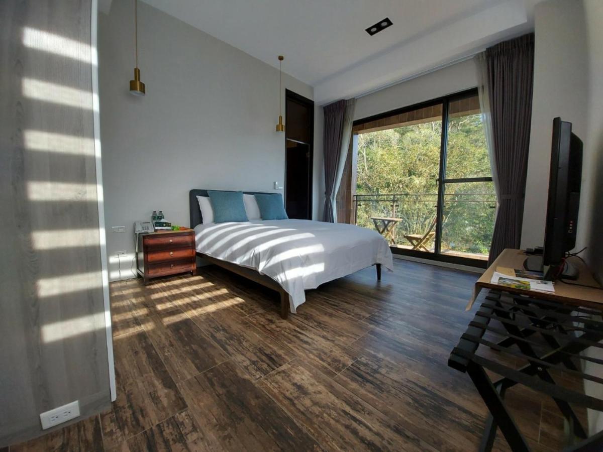 Siang Tsao Yu Chong Pension Sanyi Buitenkant foto
