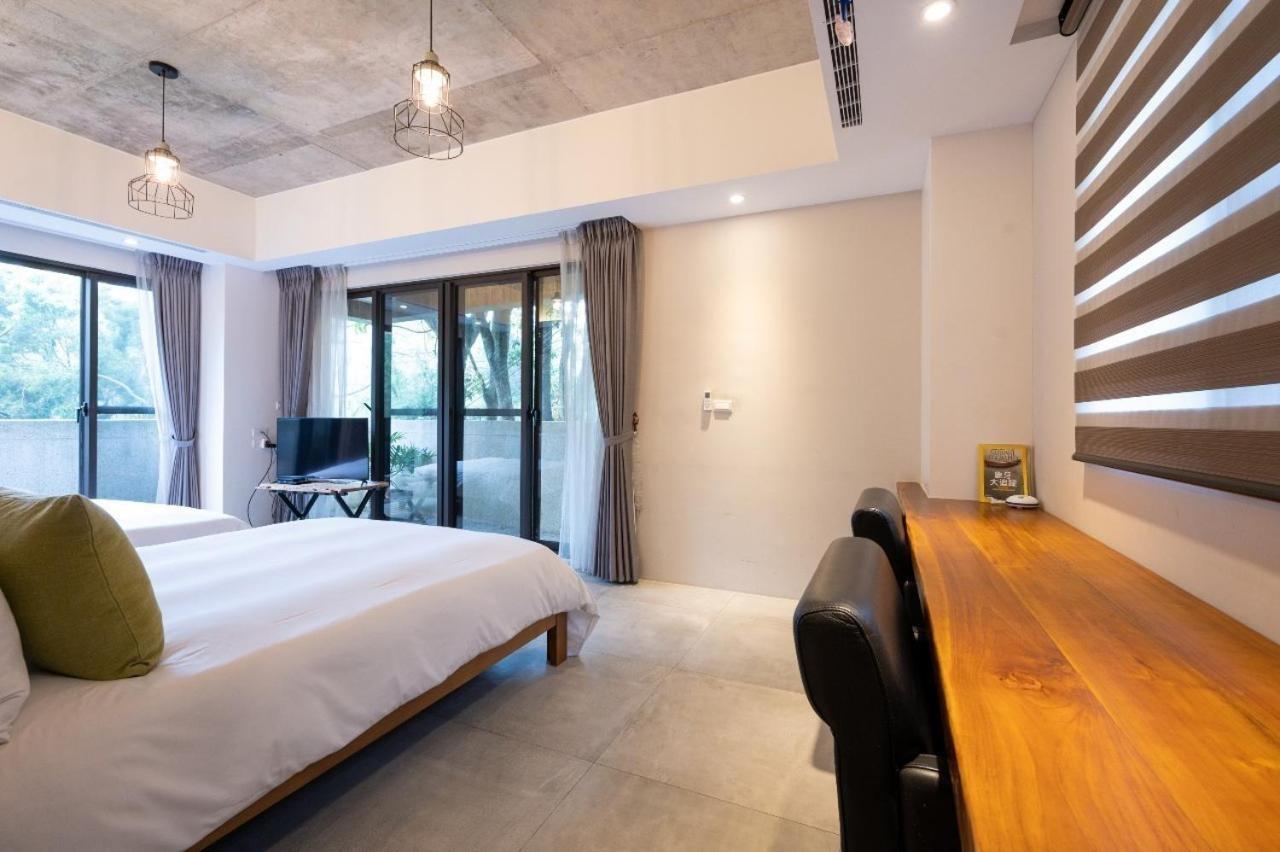 Siang Tsao Yu Chong Pension Sanyi Buitenkant foto